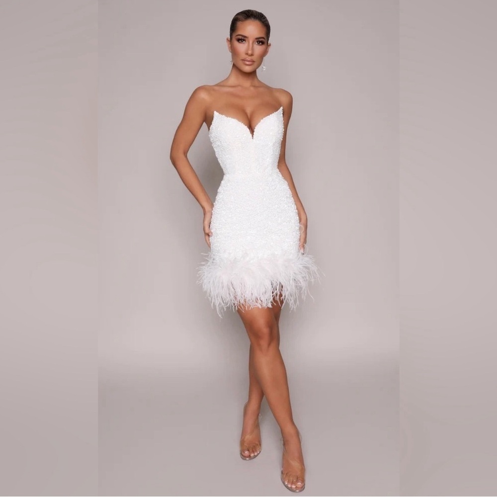 ZIVA STRAPLESS SEQUIN MINI DRESS W/ FEATHER TRIM- WHITE